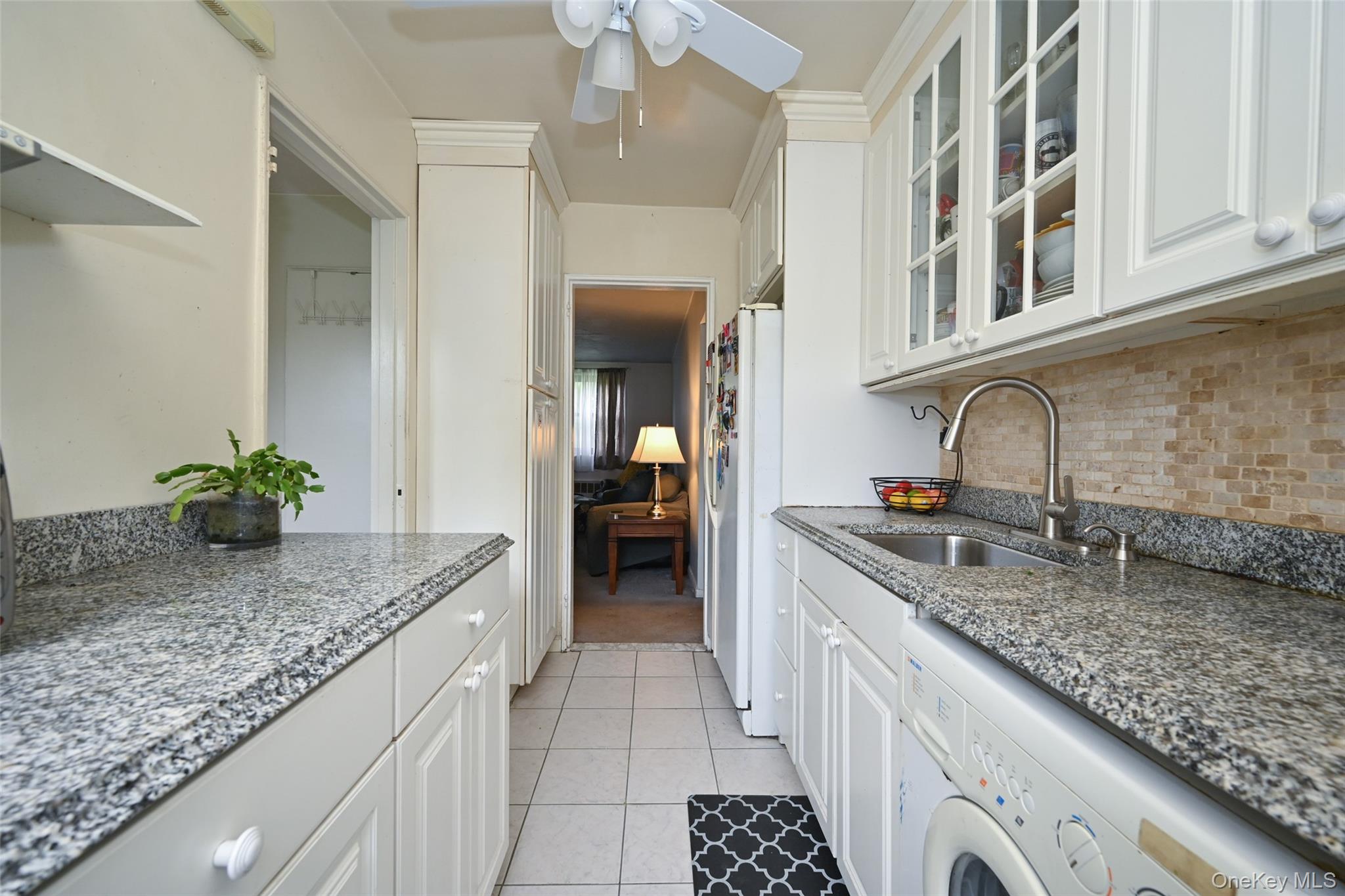 245-12 62 Avenue, Unit 2nd Floor photo 3