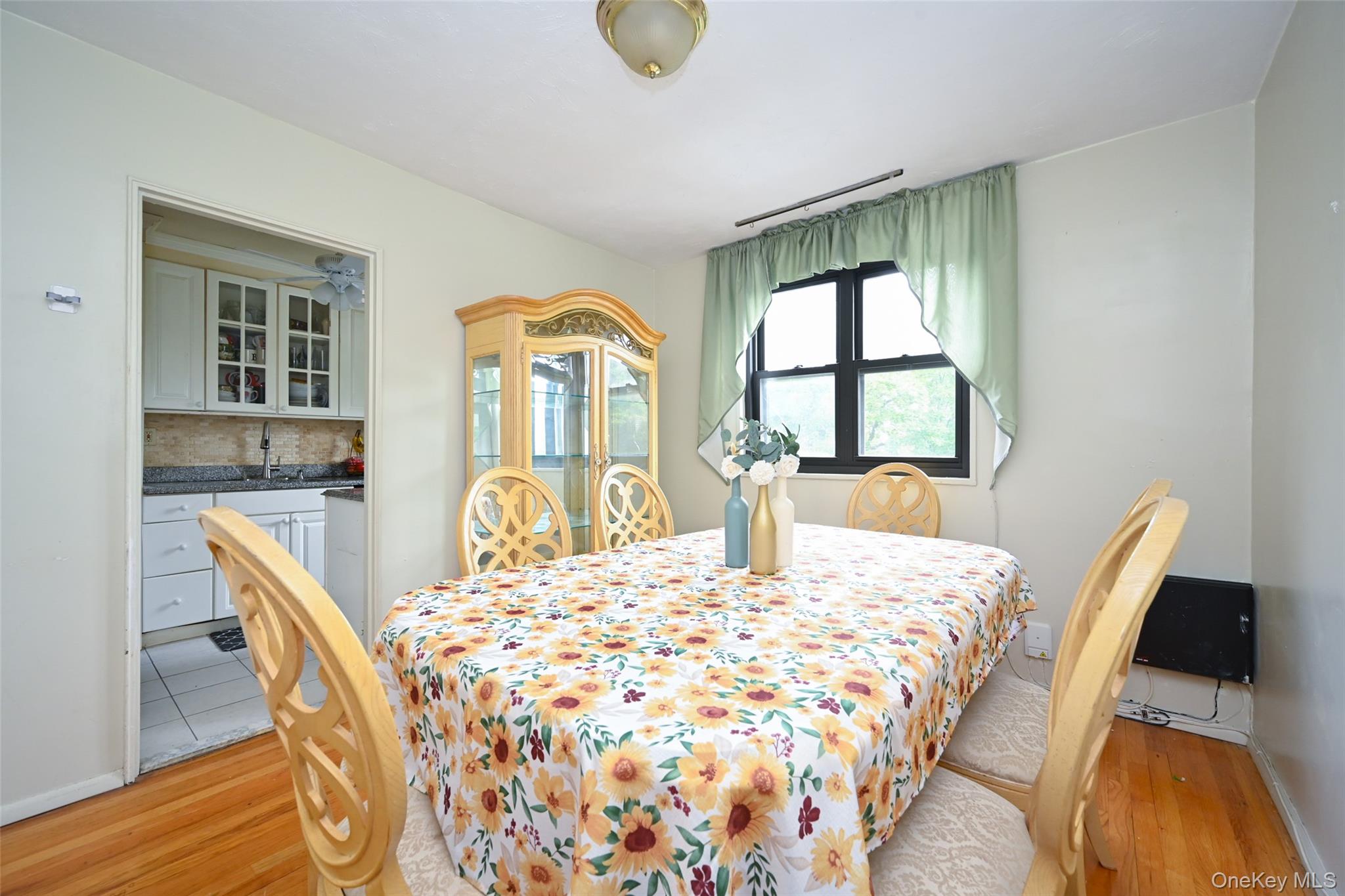 245-12 62 Avenue, Unit 2nd Floor photo 9