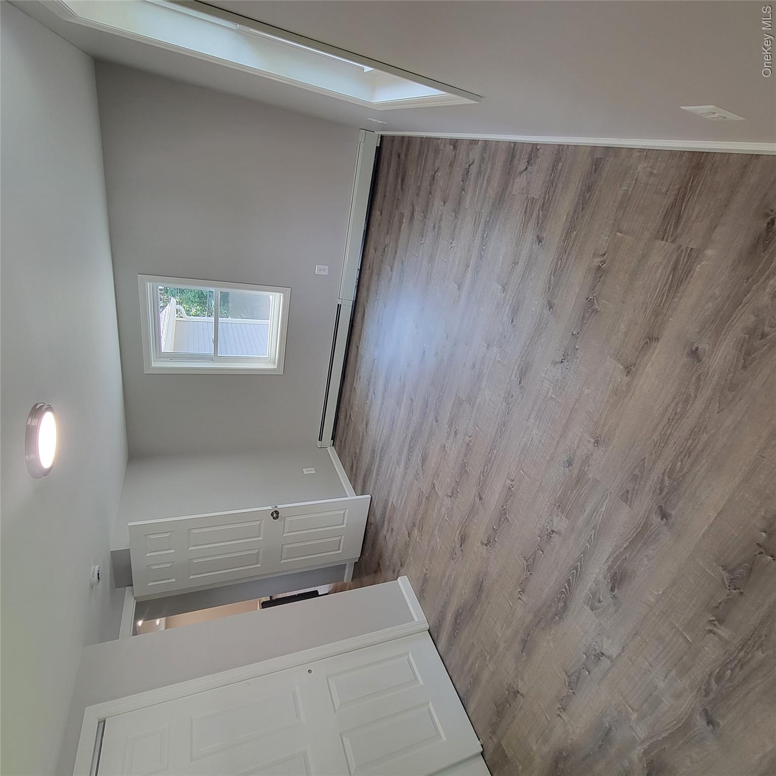 23 Tuthill Street, Unit 2nd Floor photo 7