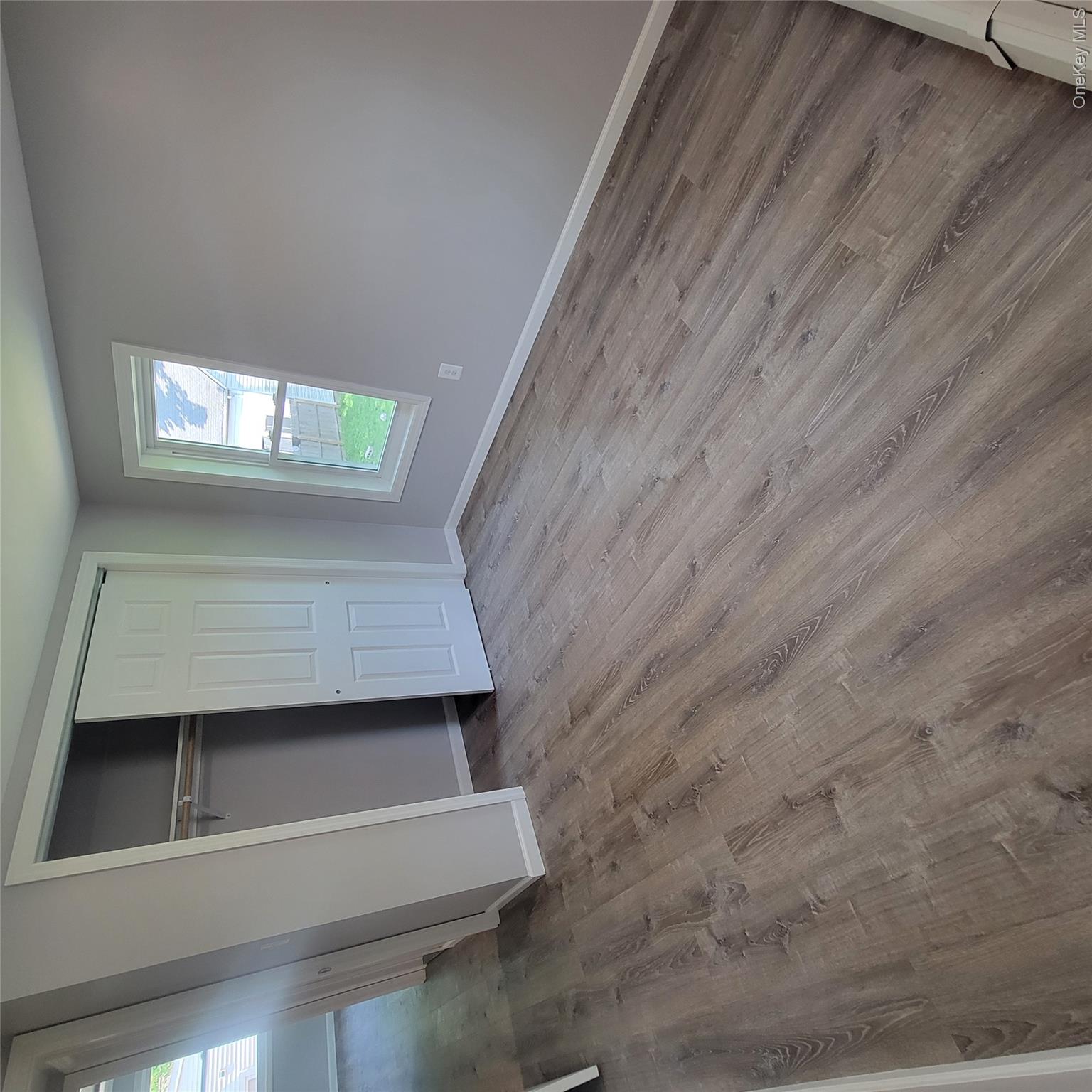 23 Tuthill Street, Unit 2nd Floor photo 5