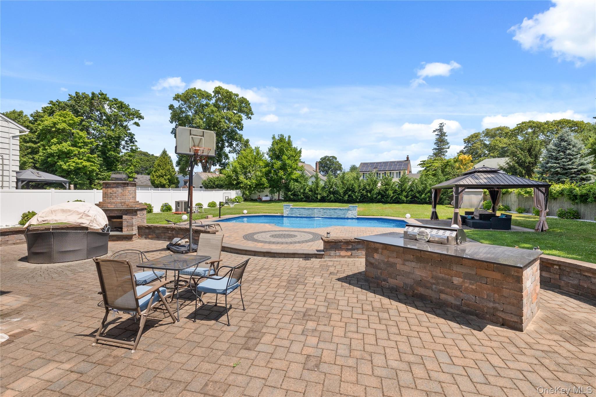236 Windsor Avenue – For Sale photo 29