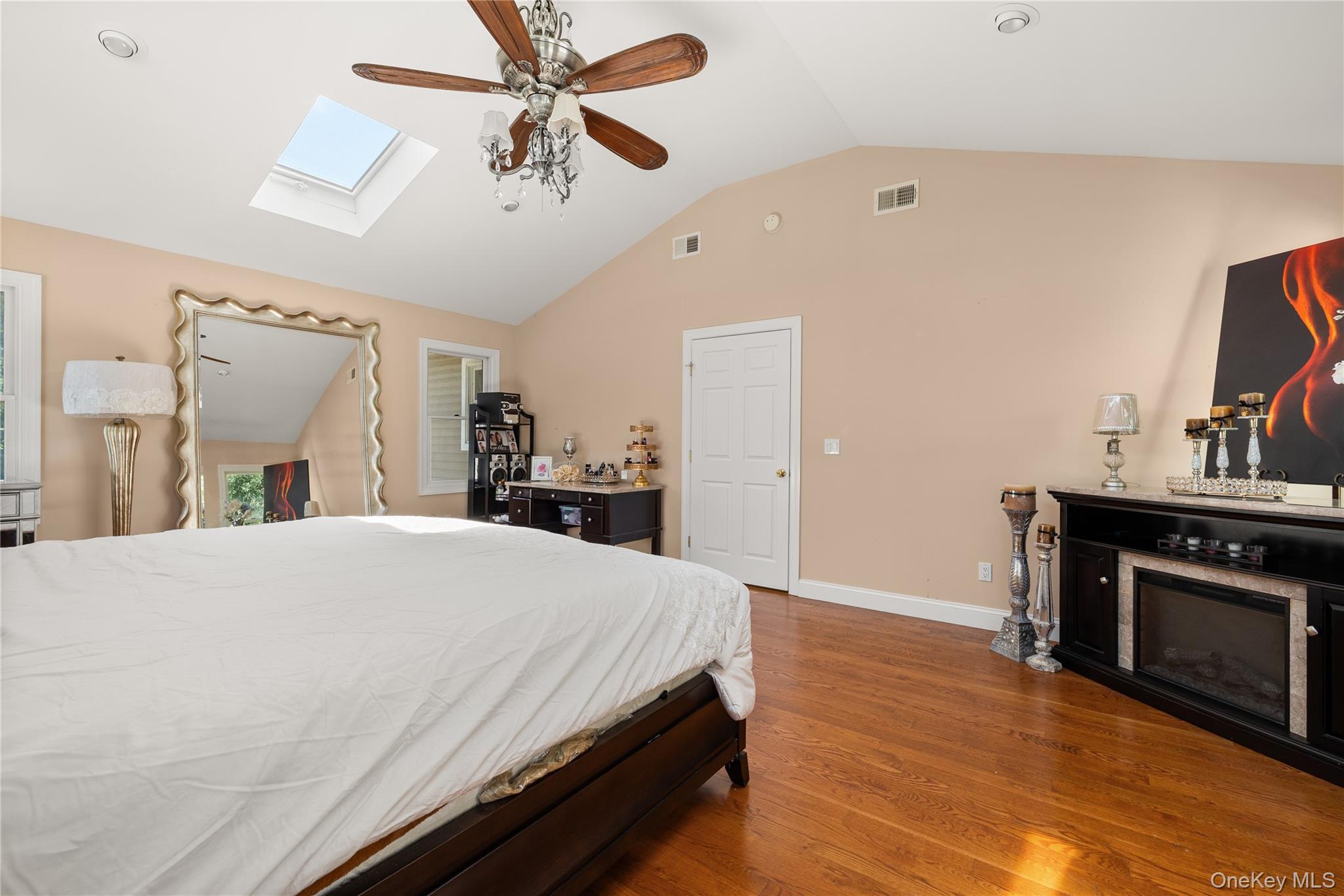 236 Windsor Avenue – For Sale photo 14