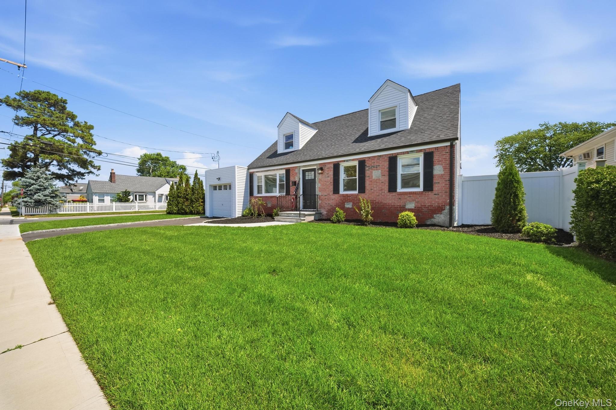 91 Doges Promenade – For Sale photo 2