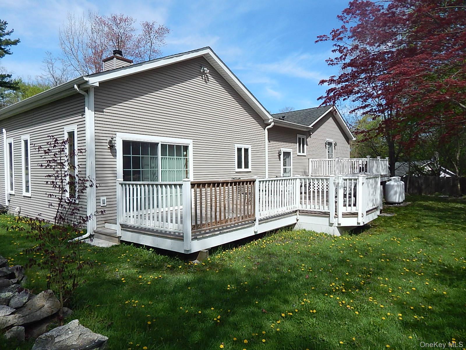 16 Kenton Road – For Sale photo 3
