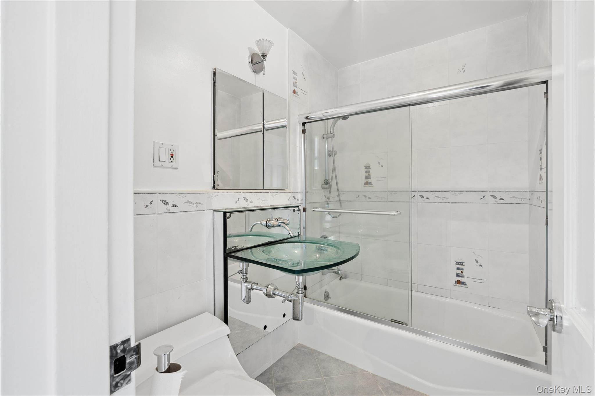 18-15 215th Street, Unit 15L photo 12