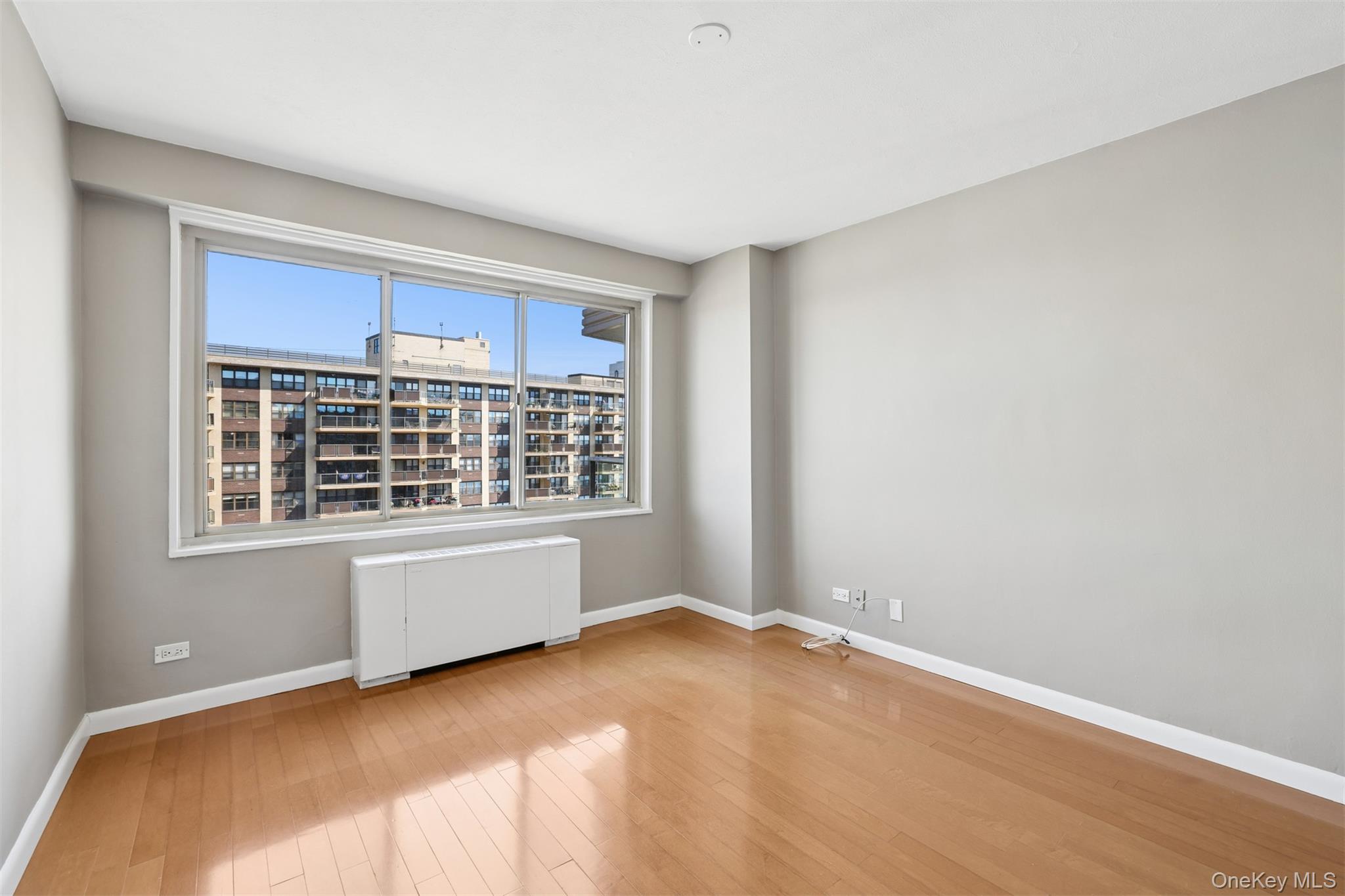 18-15 215th Street, Unit 15L photo 9