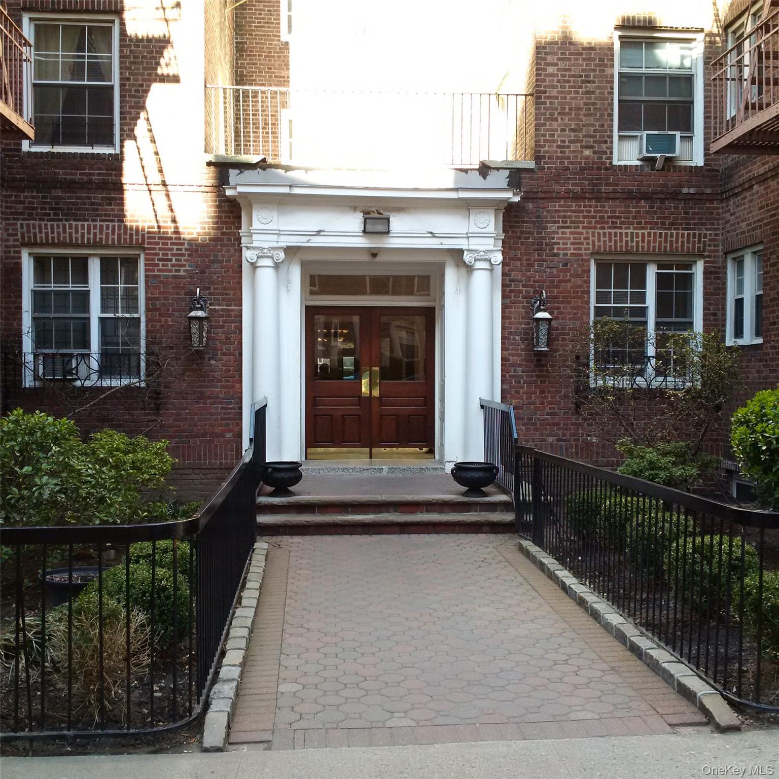 110-07 73rd Road, Unit 2K