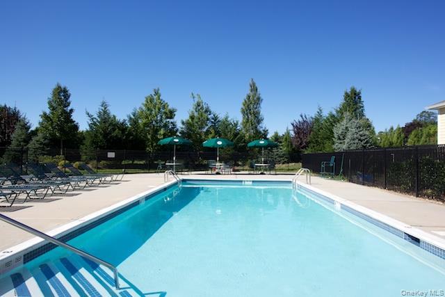 216 Center Court, Unit 216