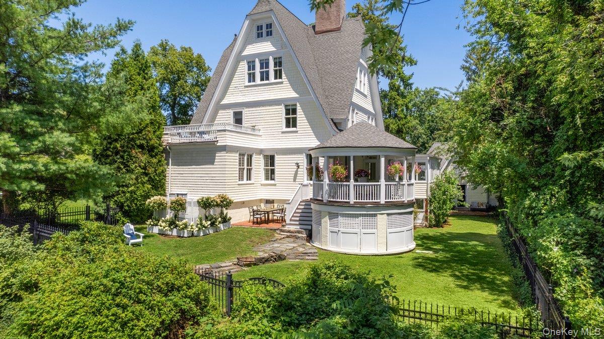 731 Forest Avenue – For Sale photo 46