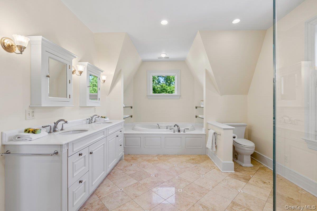 731 Forest Avenue – For Sale photo 33