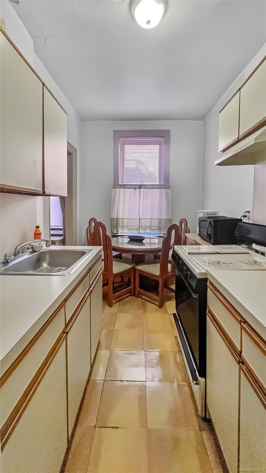 37-20 81st Street St, Unit 5G photo 3