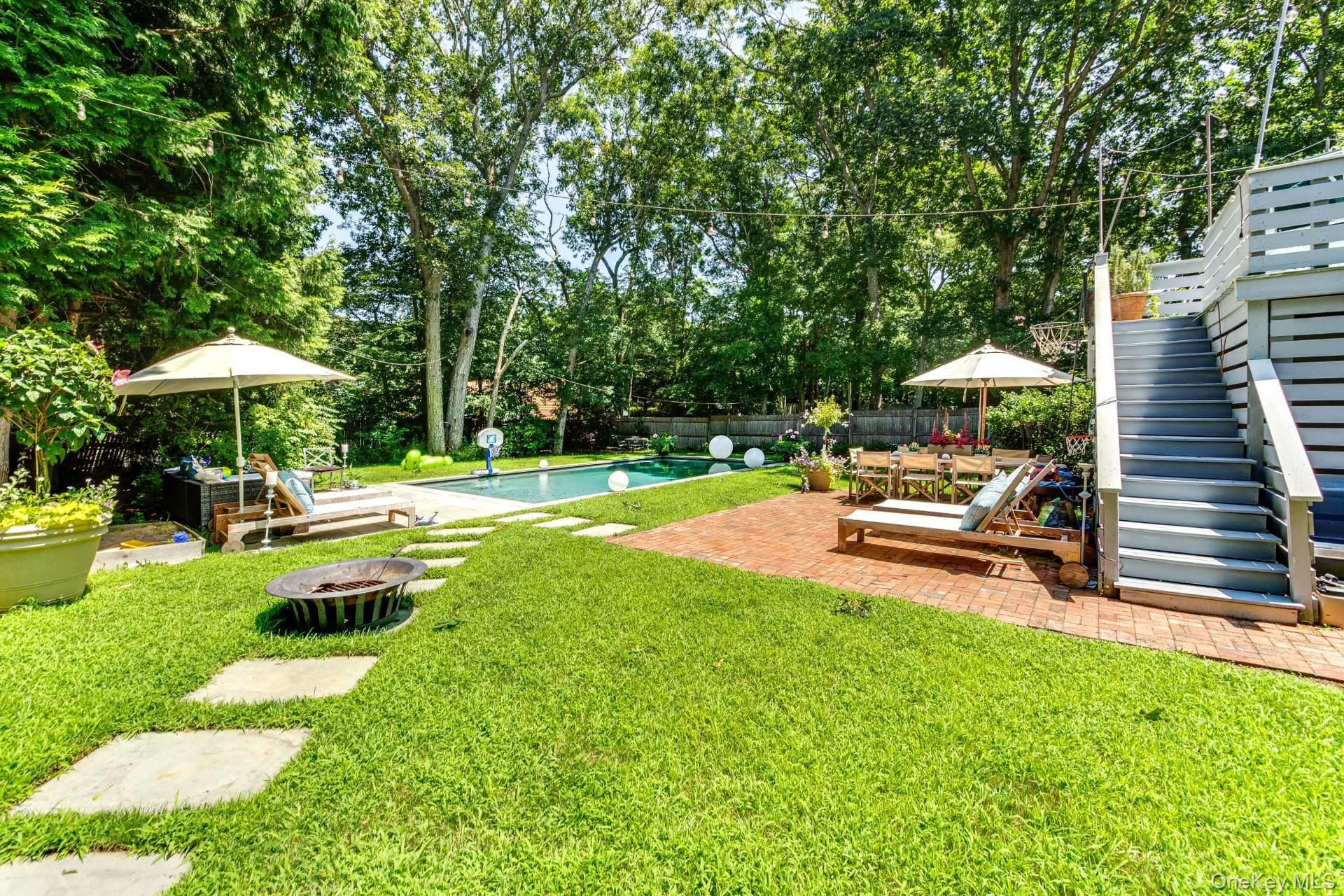 44 Cedar Ridge Drive – For Sale photo 4