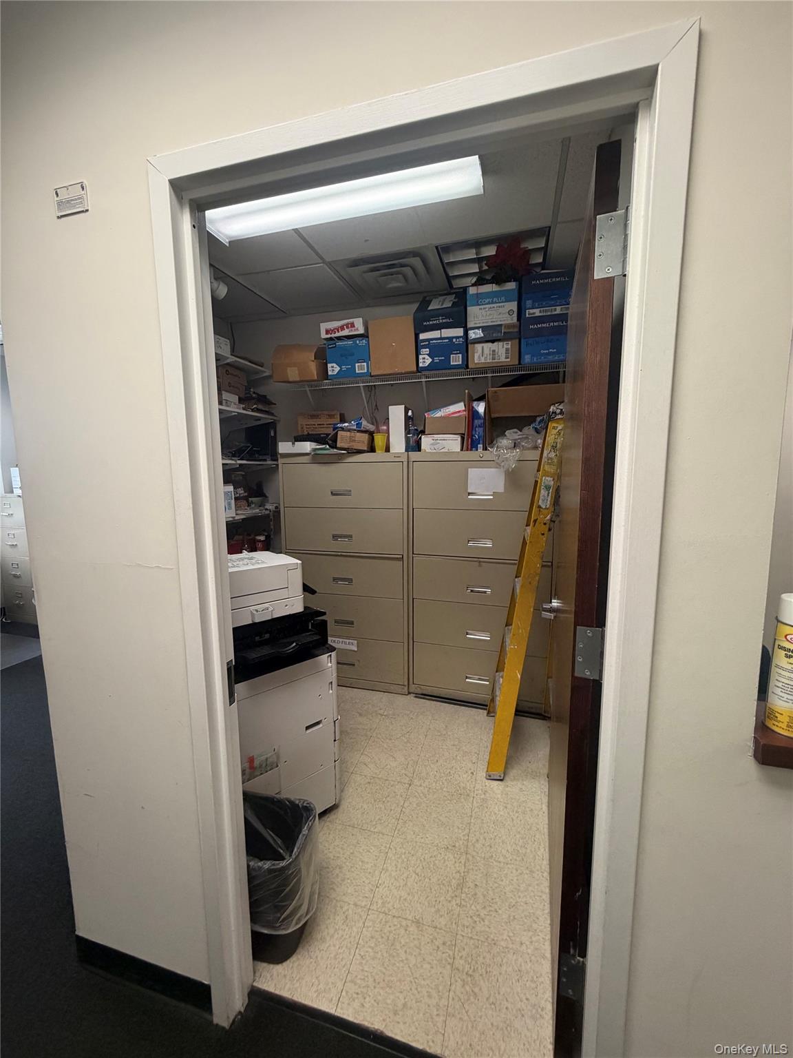380 N Broadway, Unit PH-W photo 19