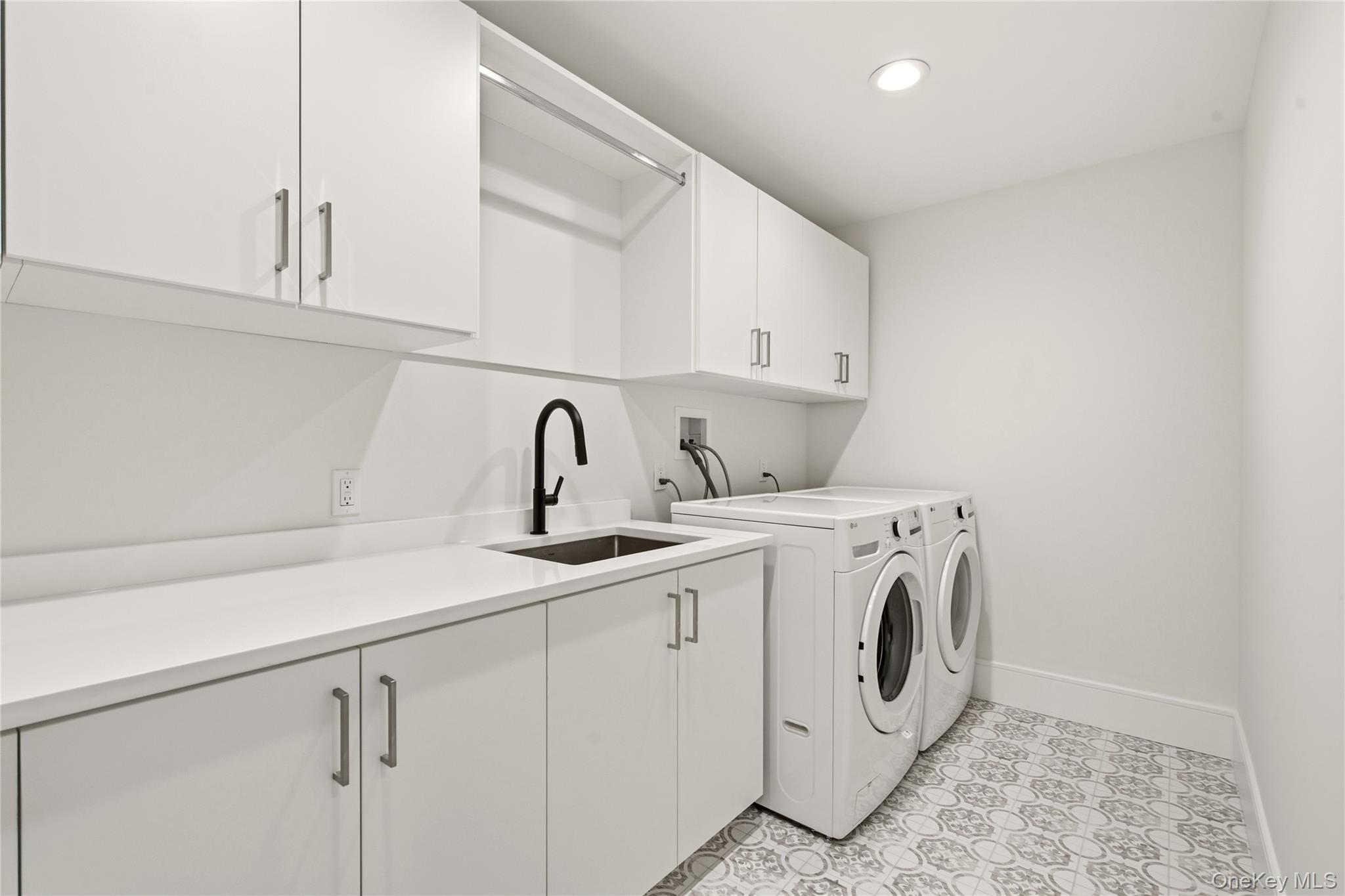 654 Caledonia Road – For Sale photo 29