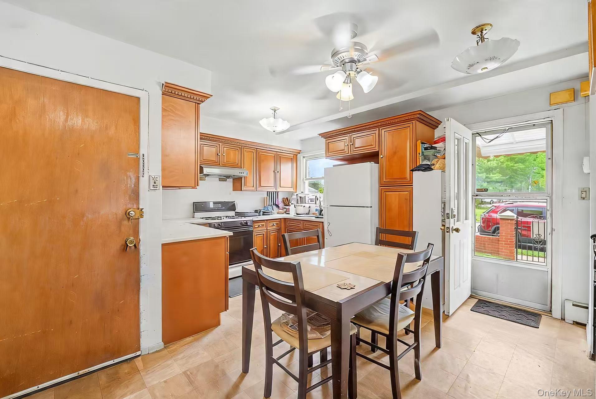 47-28 Parsons Boulevard – For Sale photo 7