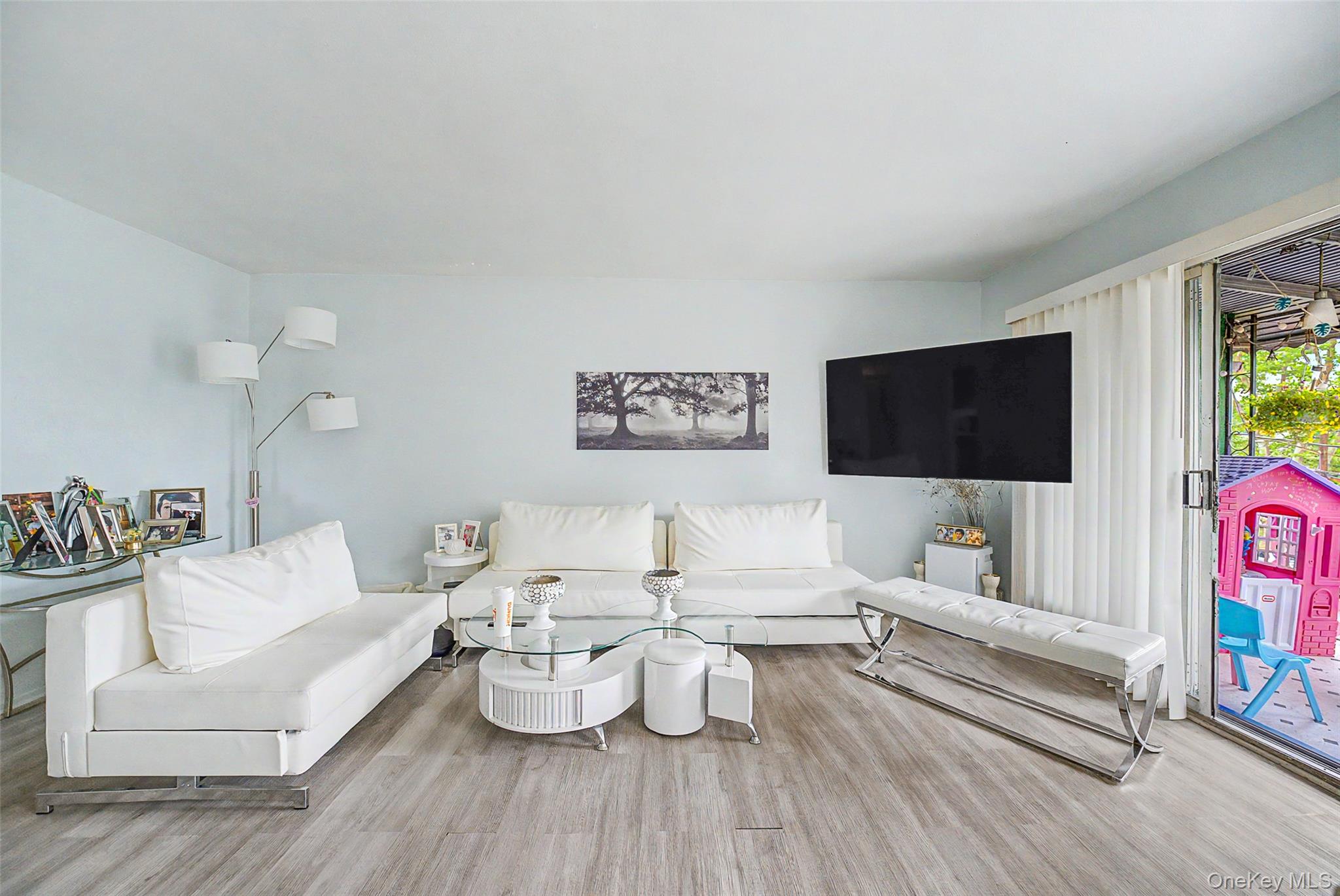 47-28 Parsons Boulevard – For Sale photo 9