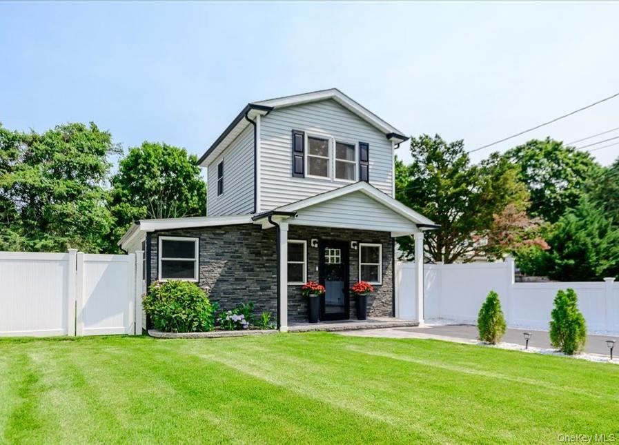 35 Rose Street – For Sale