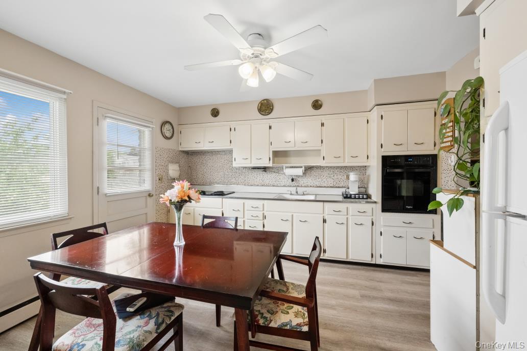 10 Wisteria Way – For Sale photo 8
