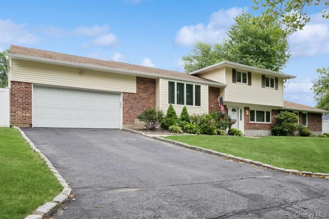 10 Wisteria Way – For Sale photo 3