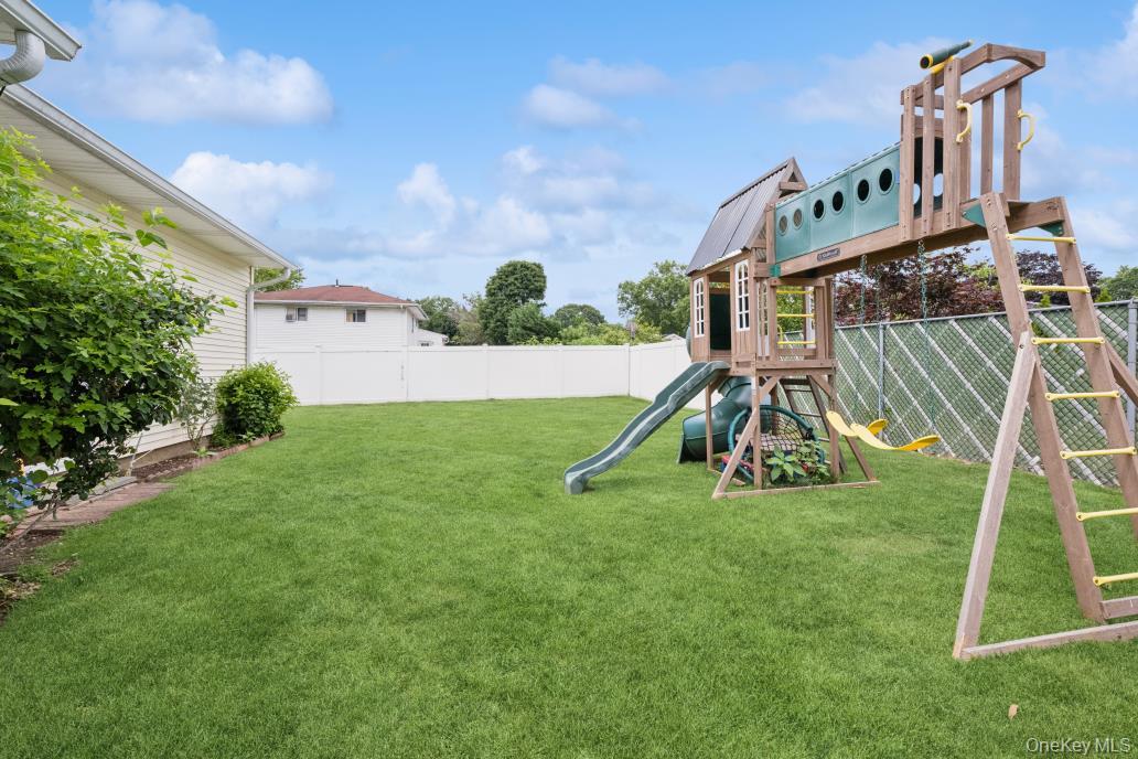 10 Wisteria Way – For Sale photo 20