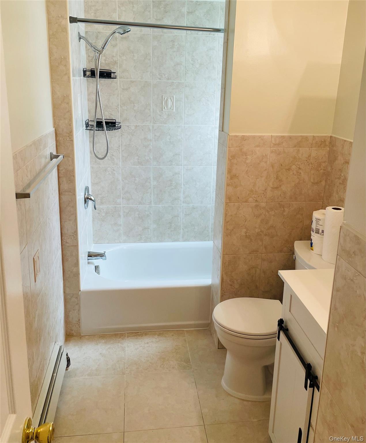 16 Evergreen Drive, Unit 1 photo 7