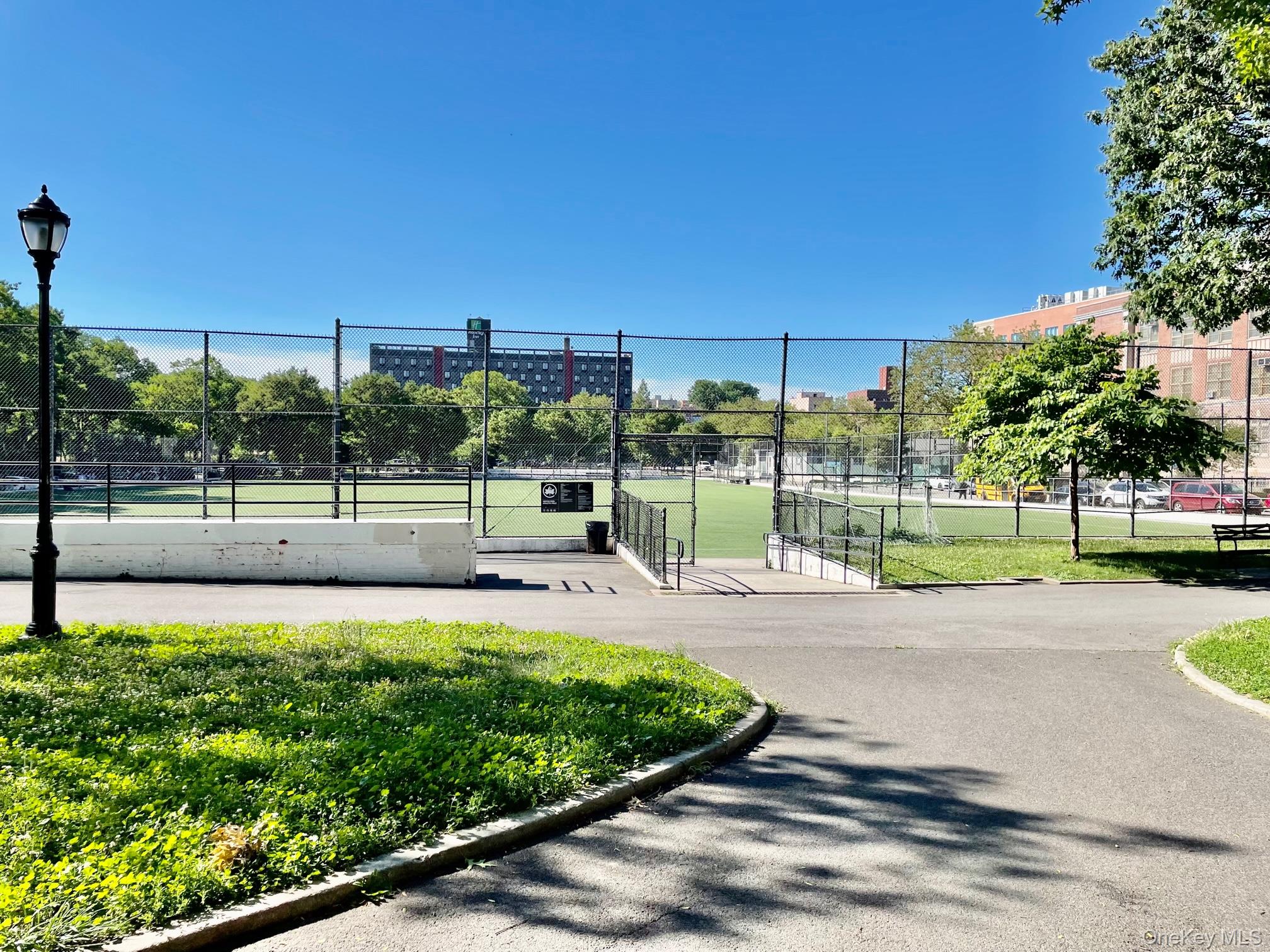 112-25 34th Avenue, Unit 5B photo 44