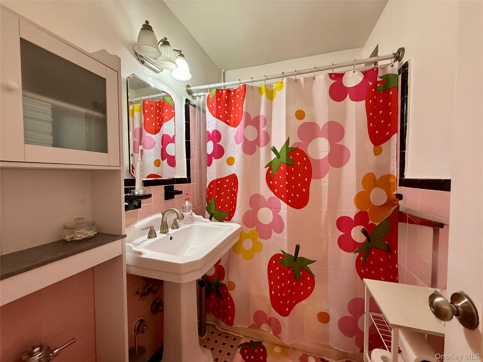 112-25 34th Avenue, Unit 5B photo 22