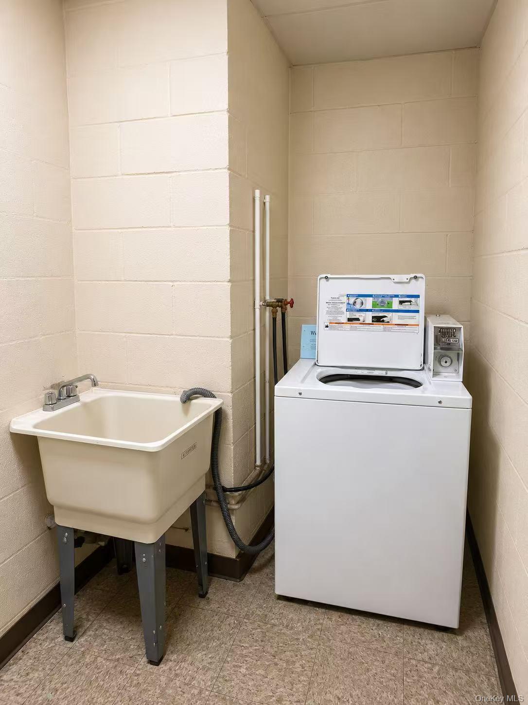 139-35 35th Avenue, Unit 1A photo 12