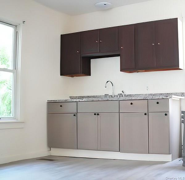 22 Ulster Avenue, Unit 1 photo 4