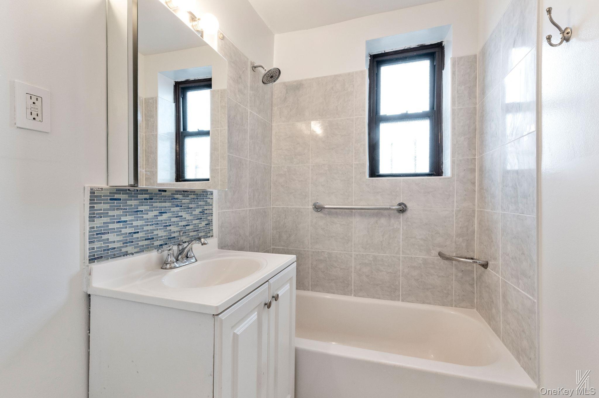 41-42 73rd Street, Unit 5B photo 25
