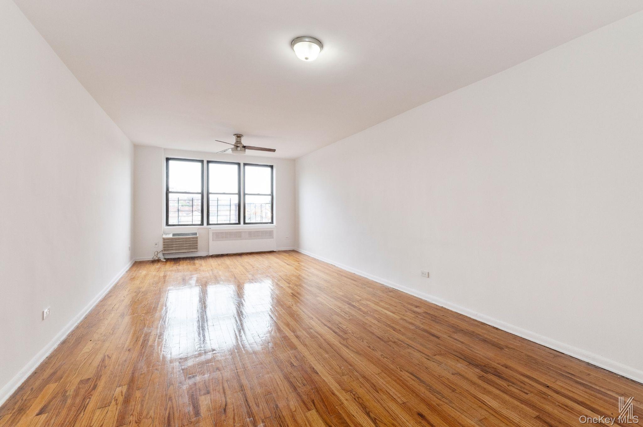 41-42 73rd Street, Unit 5B photo 6