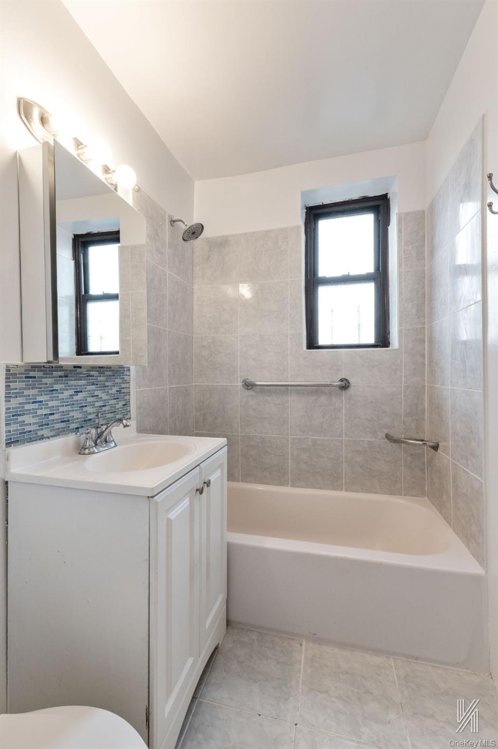 41-42 73rd Street, Unit 5B photo 23