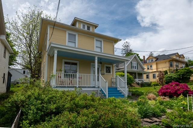 957 Columbia Street – For Sale