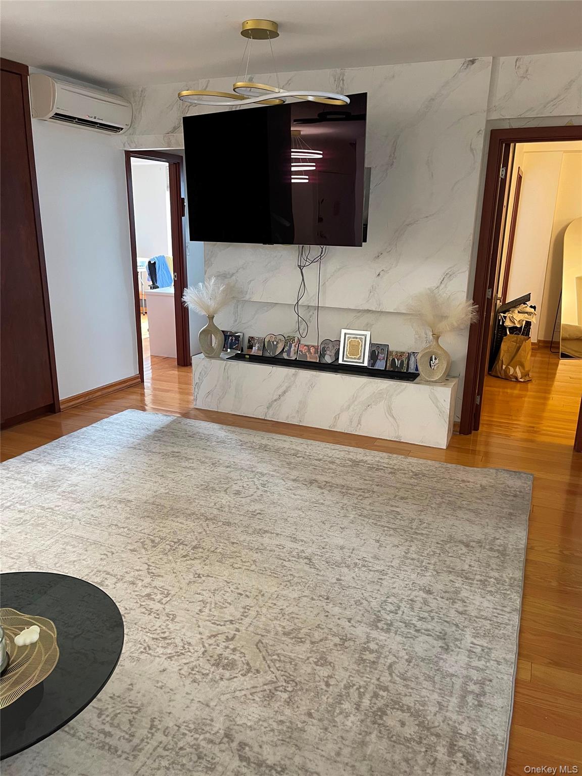61-35 98th Street, Unit 10D photo 2