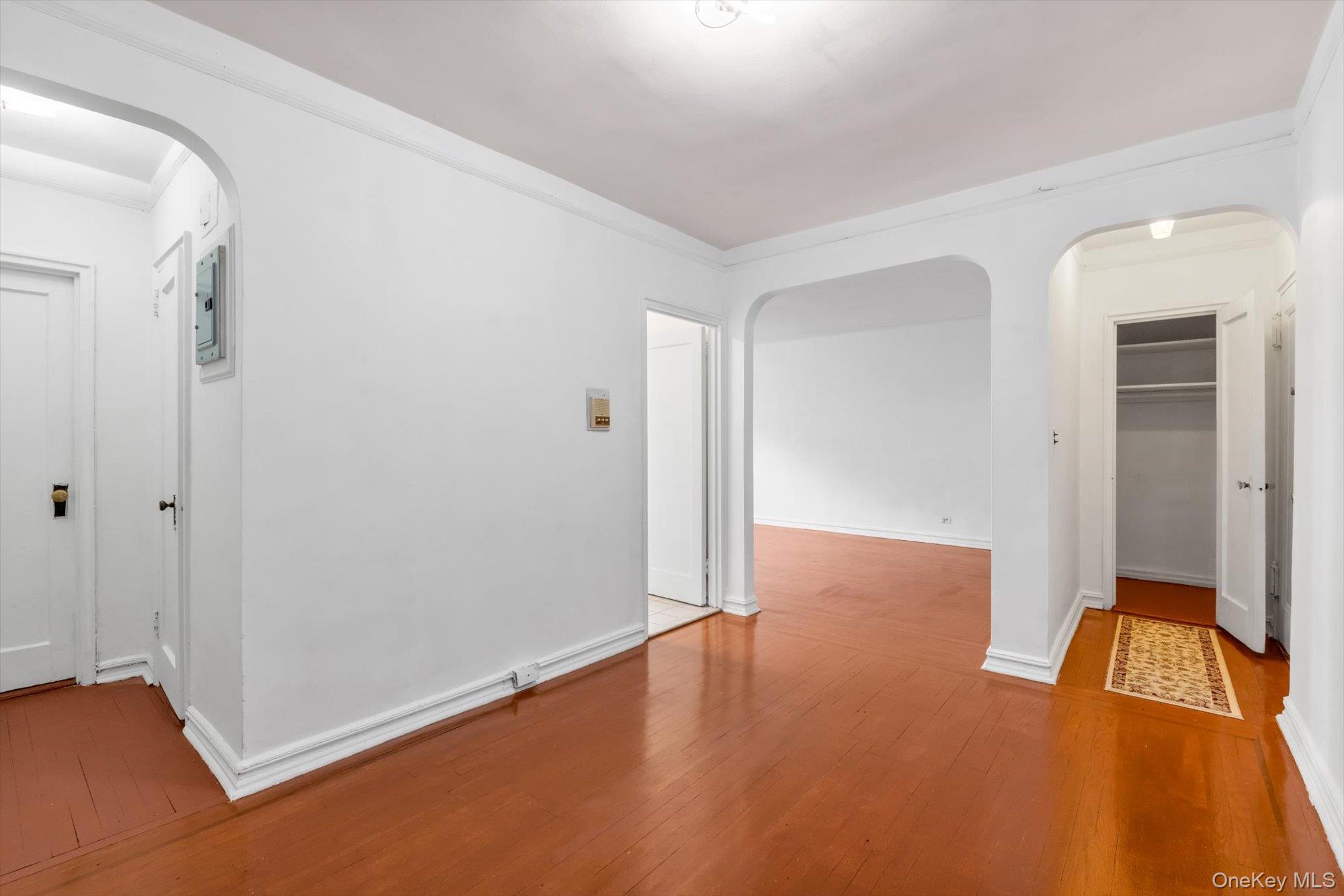 96-11 65 Road, Unit 305 photo 7