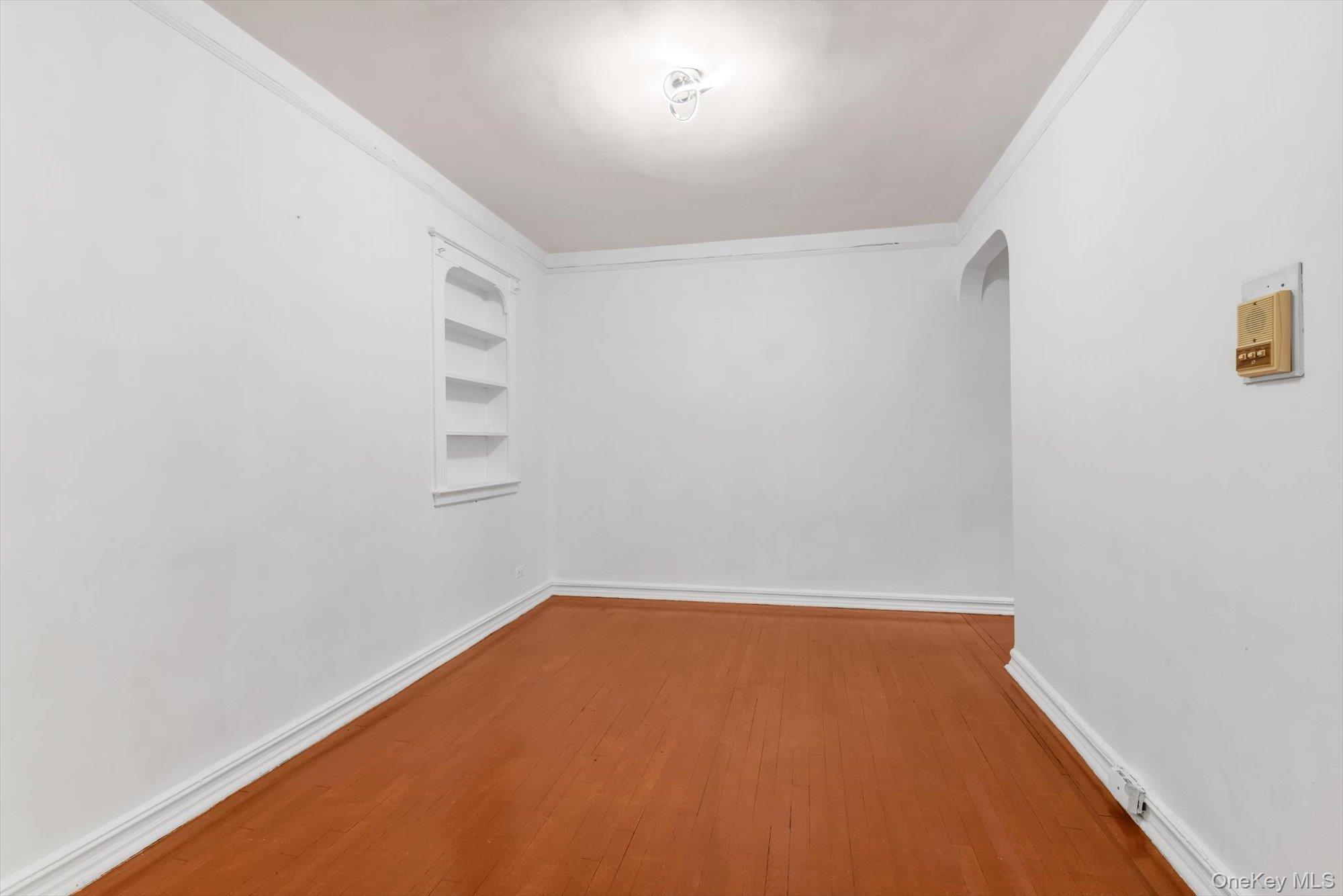 96-11 65 Road, Unit 305 photo 6