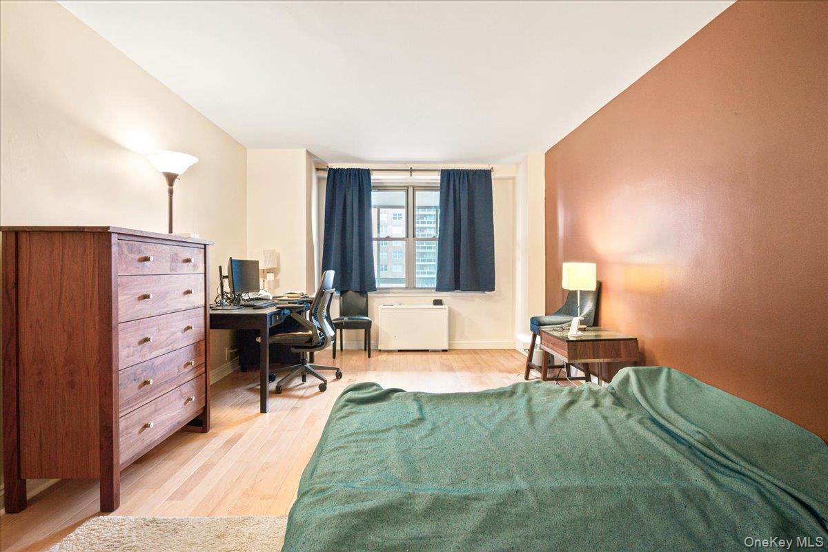 70-25 Yellowstone Boulevard, Unit 7X photo 19