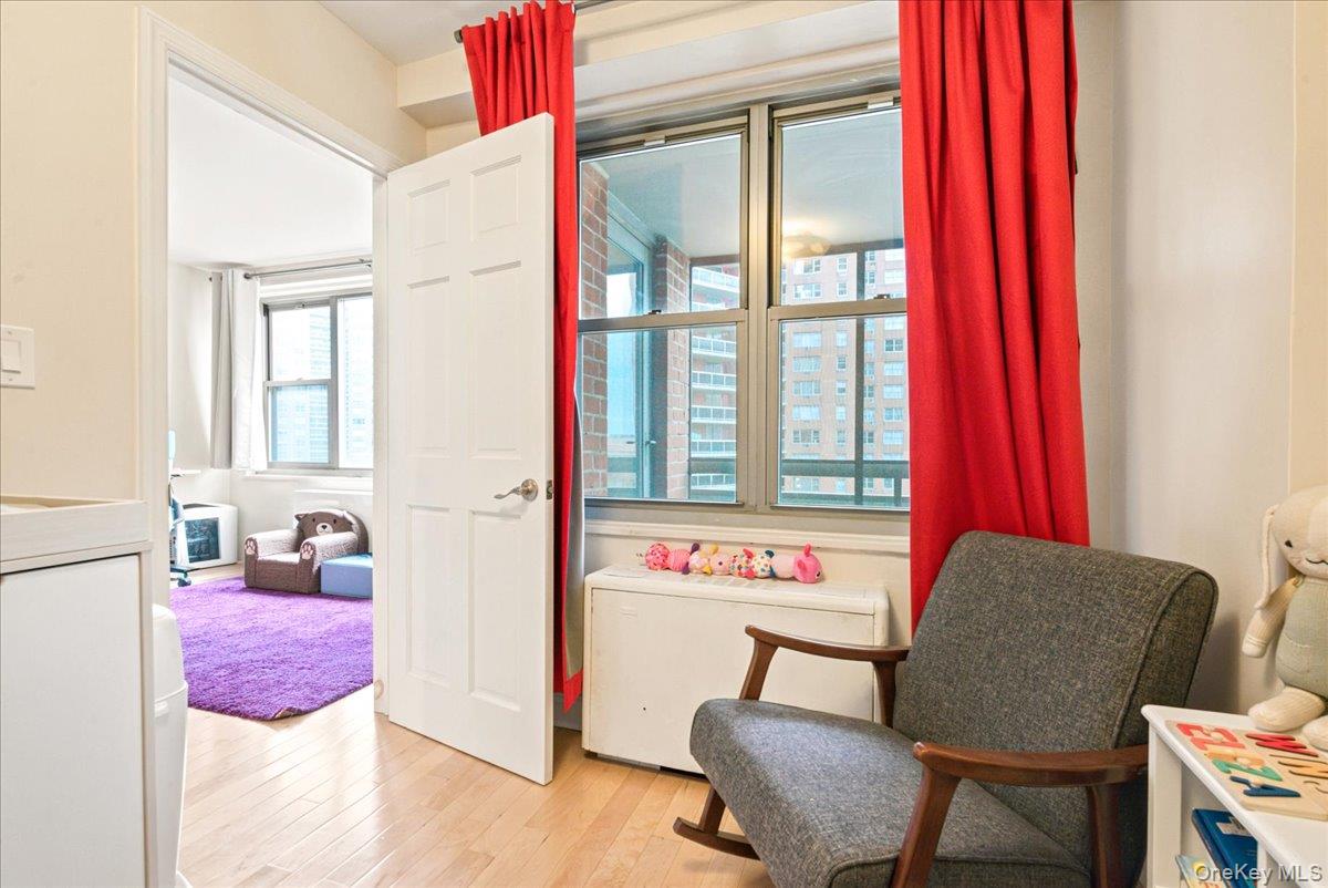 70-25 Yellowstone Boulevard, Unit 7X photo 10