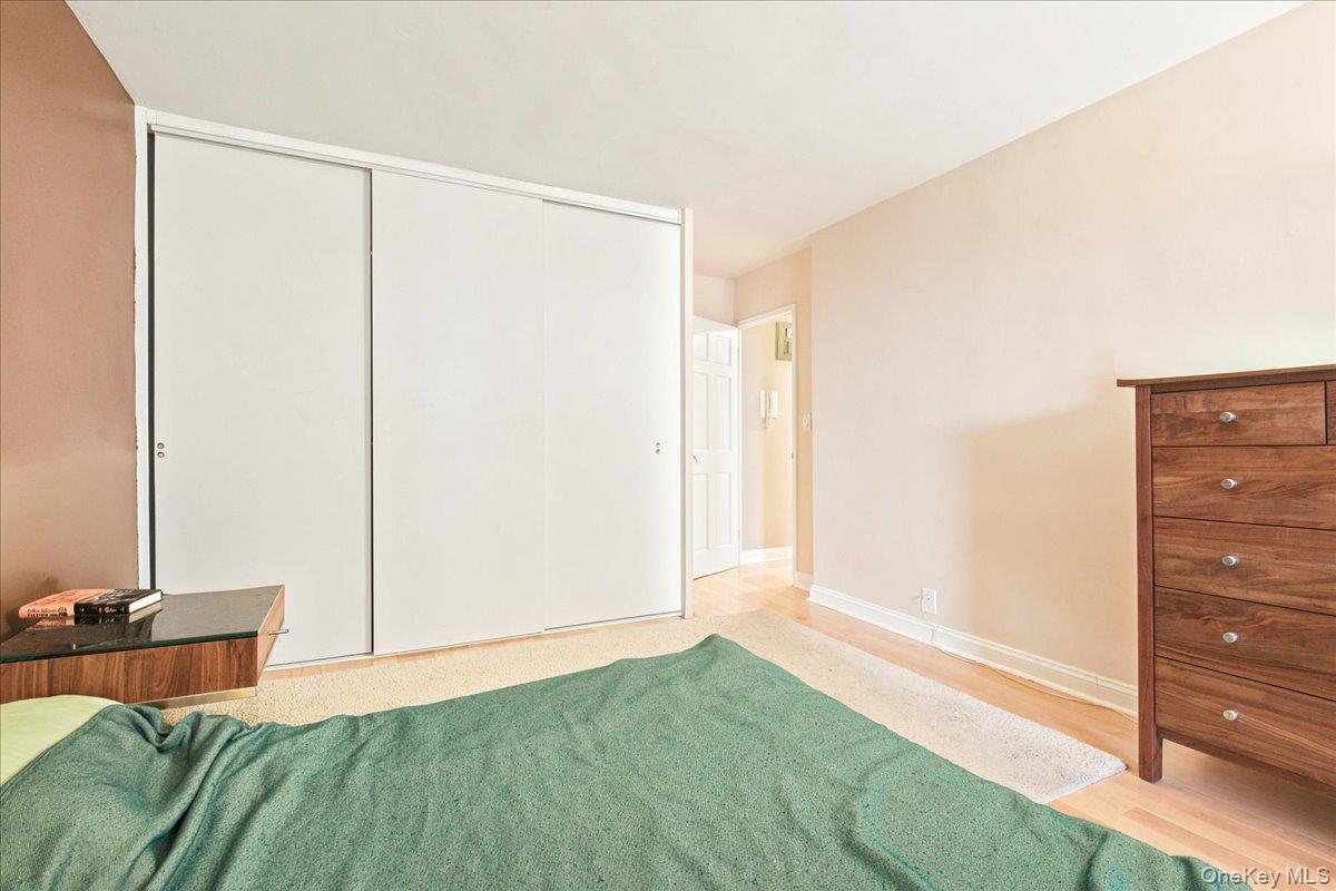 70-25 Yellowstone Boulevard, Unit 7X photo 20