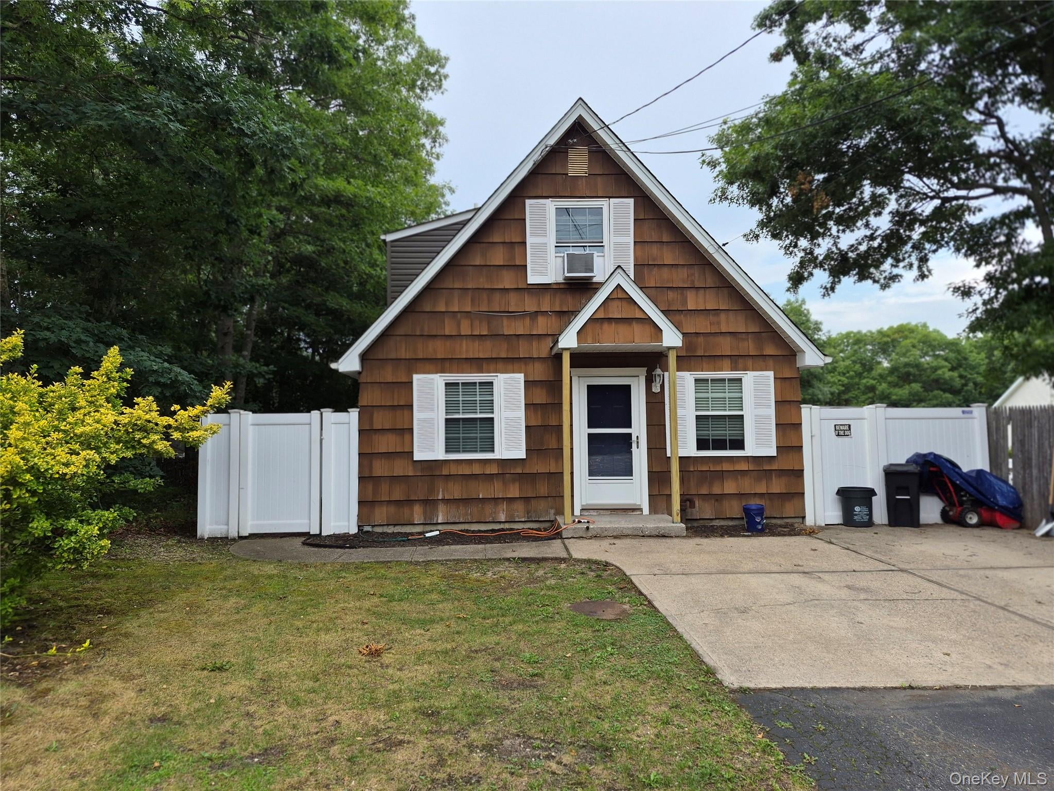 1128 N Ocean Avenue – For Sale