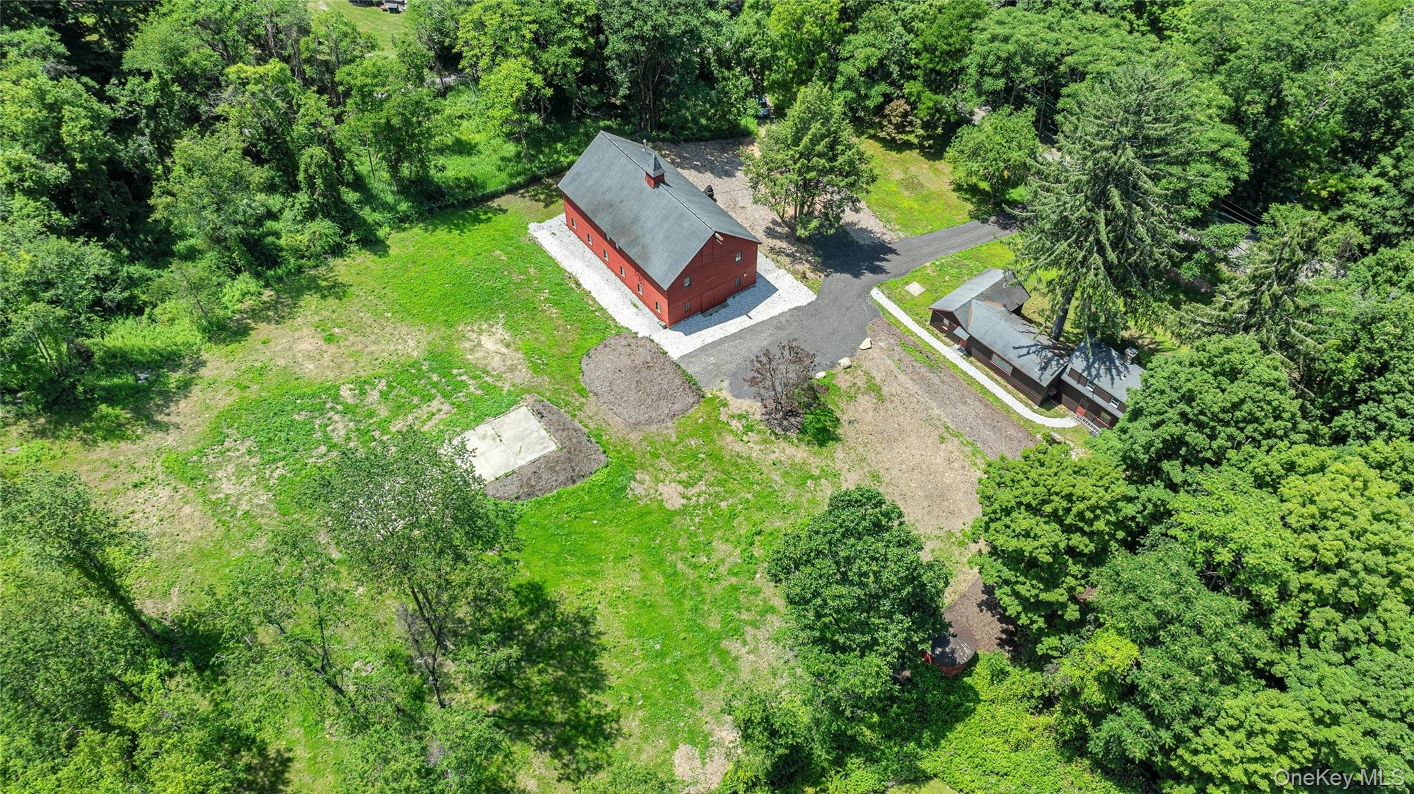 490 Peekskill Hollow Road – For Sale photo 9