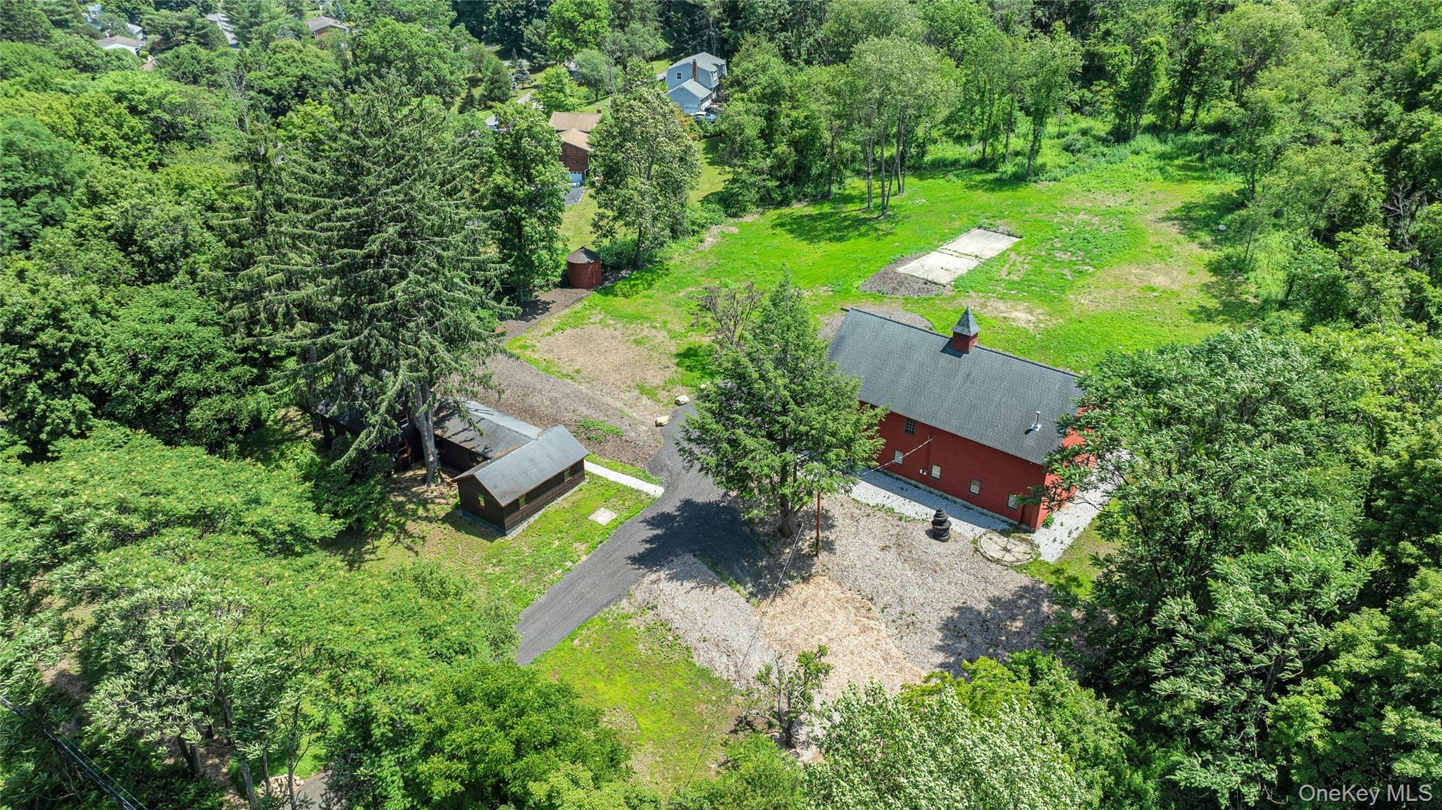 490 Peekskill Hollow Road – For Sale photo 8