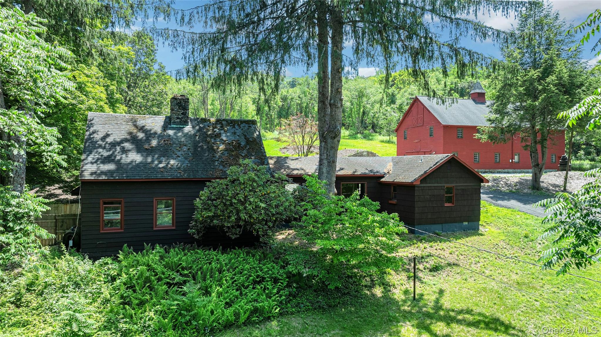 490 Peekskill Hollow Road – For Sale