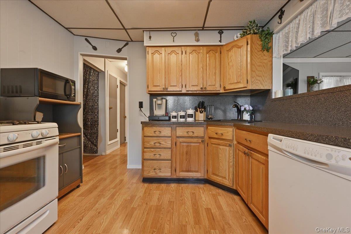 62 Linden Boulevard – For Sale photo 27