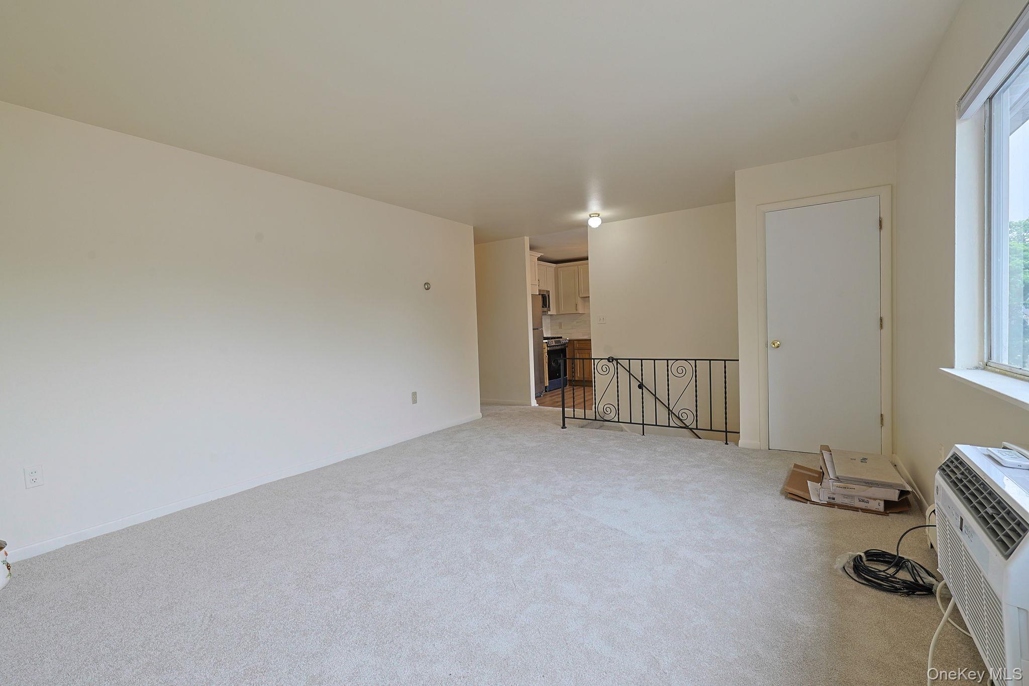 2740 South Road, Unit G14 photo 14
