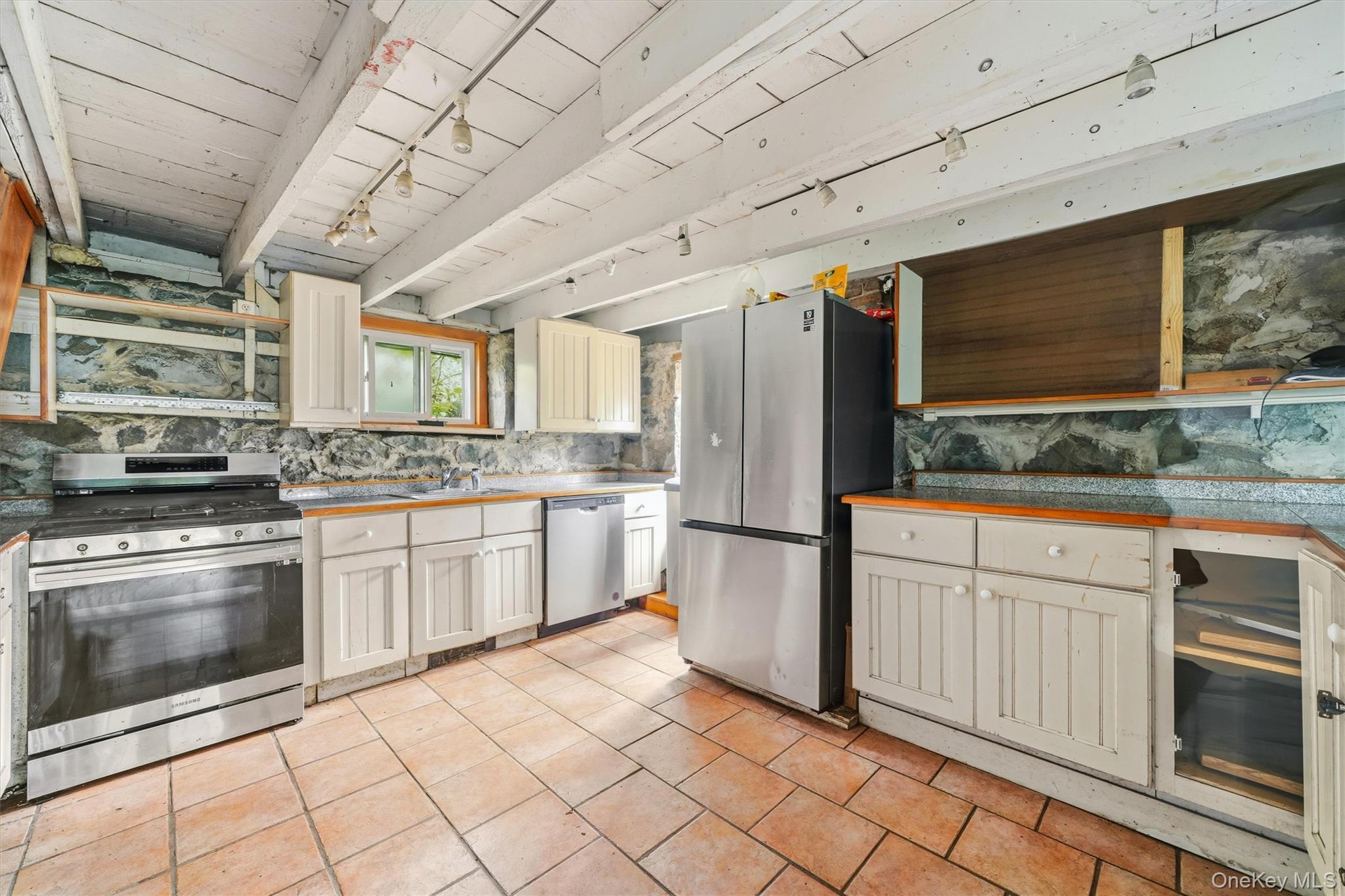 241 Meadow Avenue – For Sale photo 12