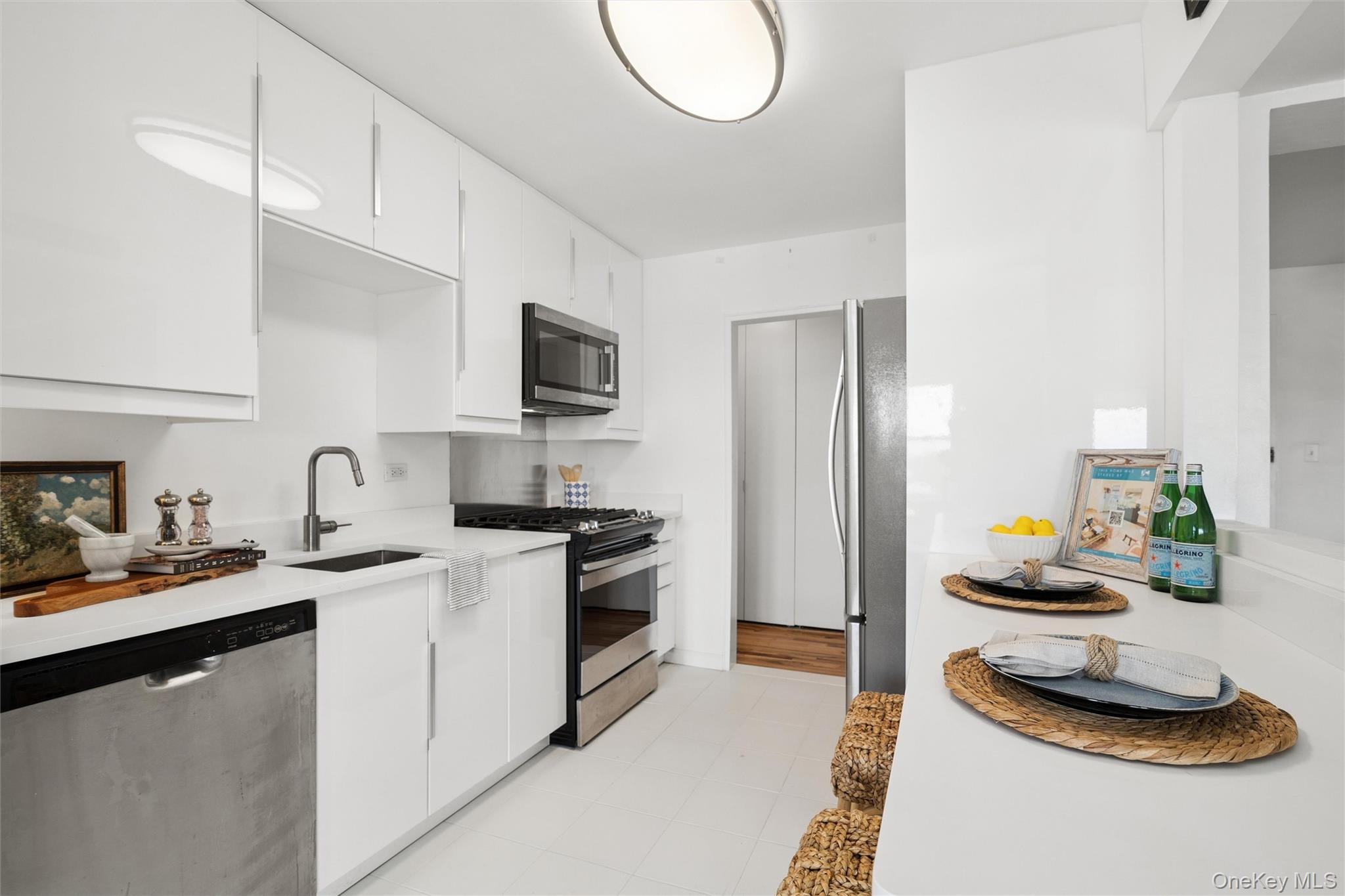 522 Shore Road, Unit 5P photo 6