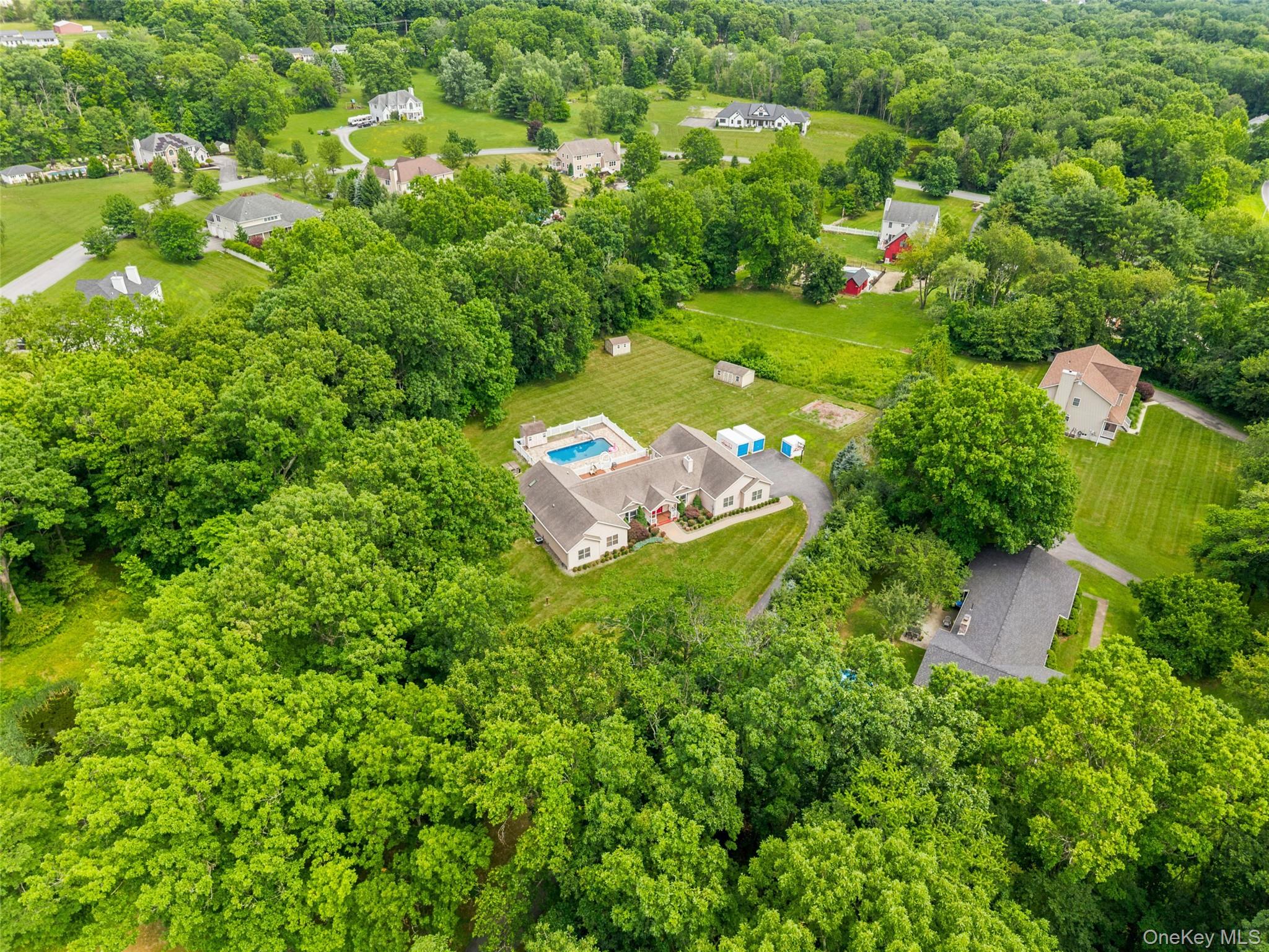 84 Pin Oak Drive – For Sale photo 40