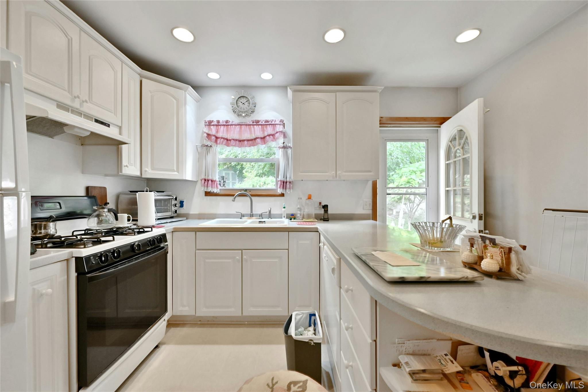 130 Hudson Avenue – For Sale photo 6