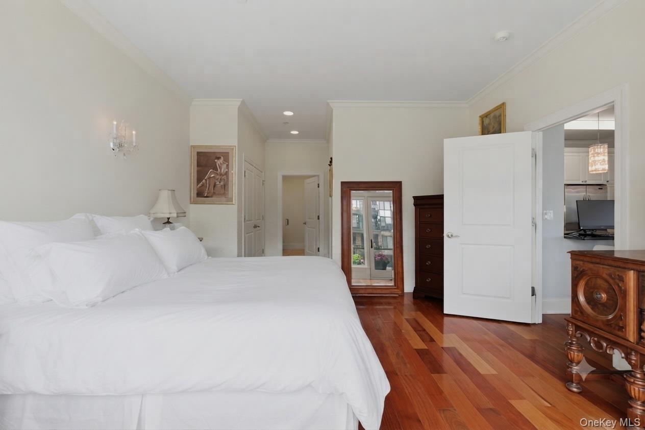 16 Rivers Edge Drive, Unit 201 photo 18